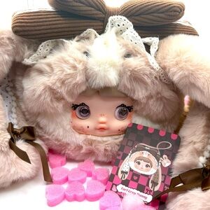 Nommi Collecting Cutie Bags – Earl Grey Bunny Plush Bag